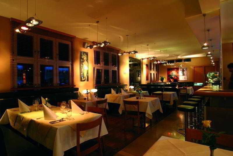 Herzogshof - Boutique-Hotel Am Dom เรเกนส์บวร์ก ภายนอก รูปภาพ